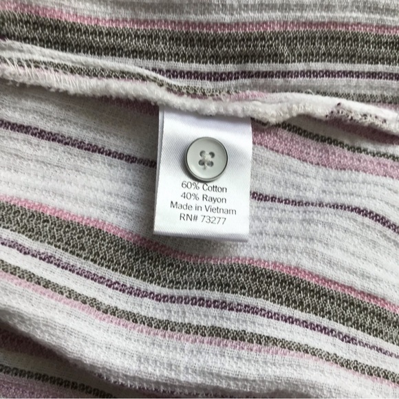 SONOMA short sleeve button down shirt top. Size large. - Picture 7 of 8